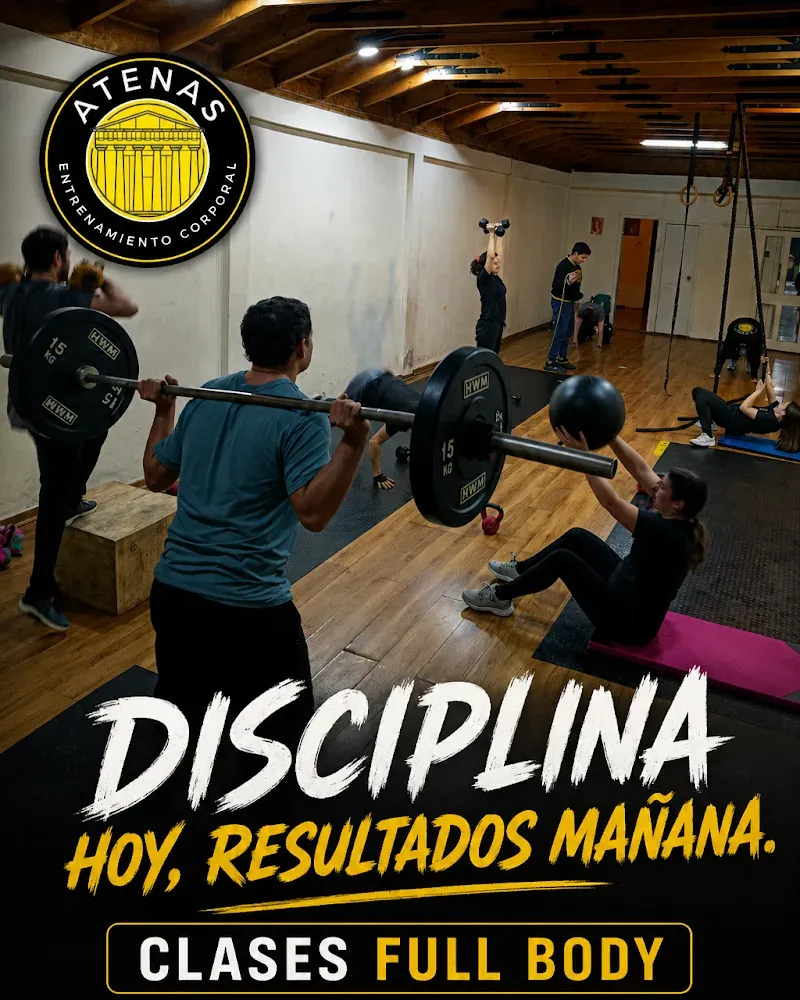 Afiche oficial de Atenas Entrenamiento Corporal: clase full body con barras y balones en la sala de Libertad