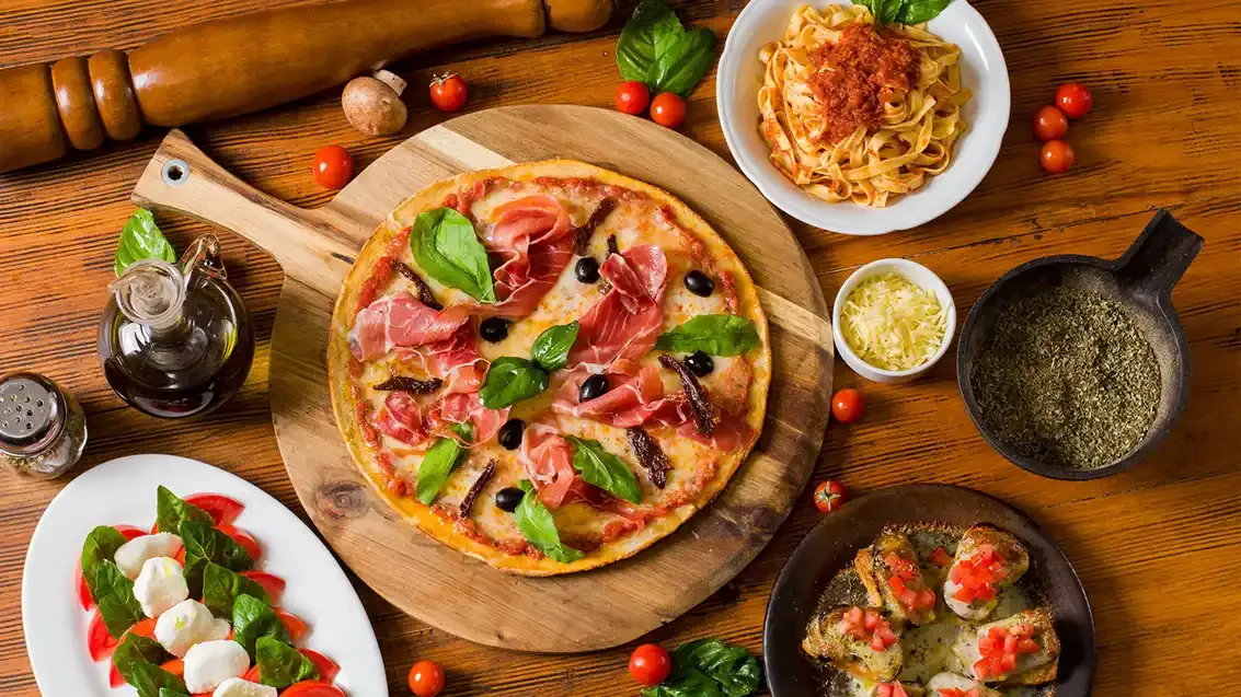 Pizzas y preparaciones del restobar de Cabañas Las Lomas
