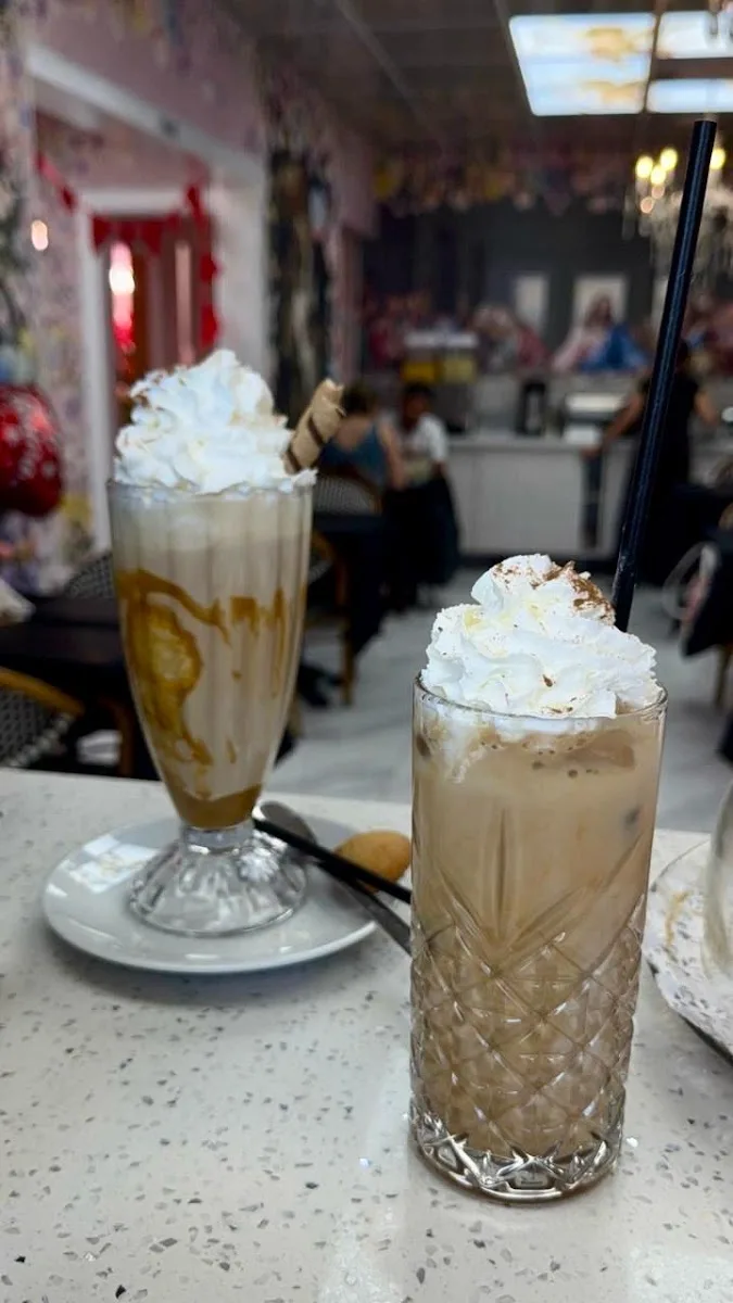 Cafés helados con crema de Café París