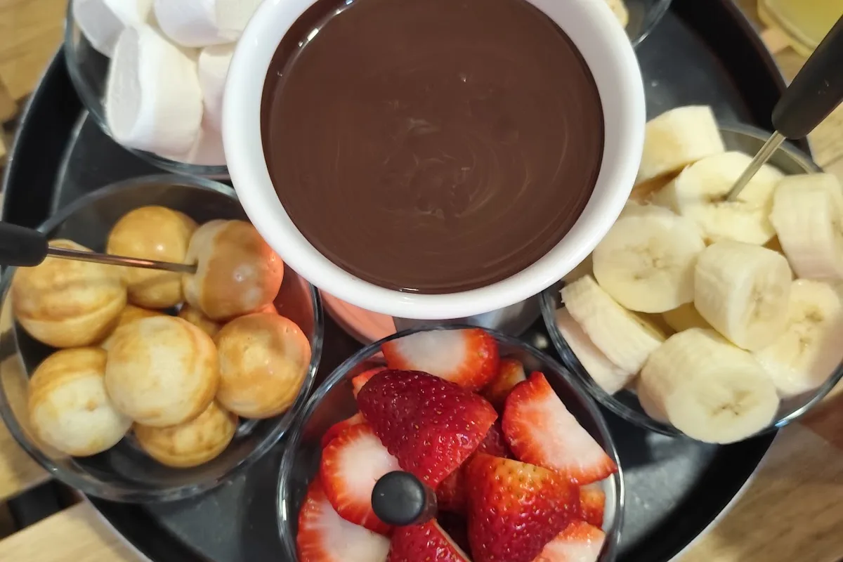 Fondue para compartir — Cafetería Walffies, San Clemente