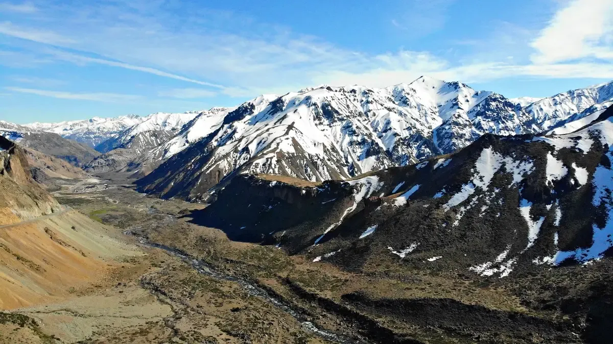 Valle de Los Cóndores · Alto Maule, atractivo cercano al Centro Turístico Rayen