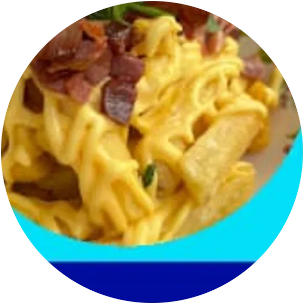 Papas con tocino y salsa de queso