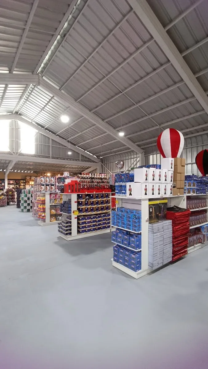 Pasillo de artículos del hogar en Comercializadora Oriente Talca