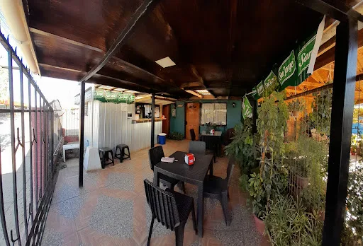 Terraza techada del restaurante