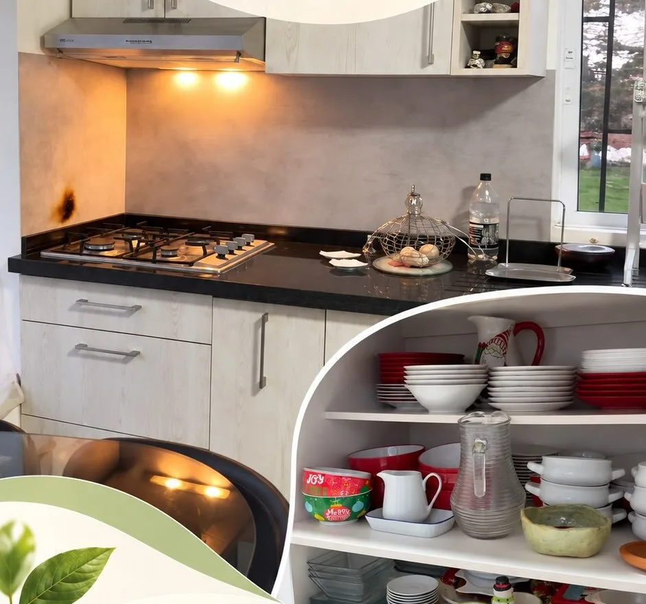 Cocina limpia con cubierta de acero y accesorios ordenados
