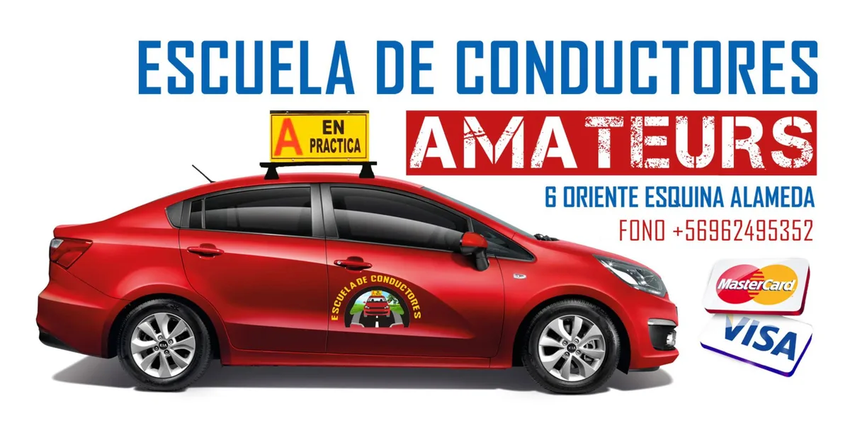 Auto de práctica rojo de la Escuela de Conductores Amateurs con letrero 'A en práctica' en el techo