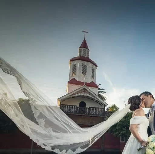 la iglesia y el velo — fotografía de Francisco Kandalaft