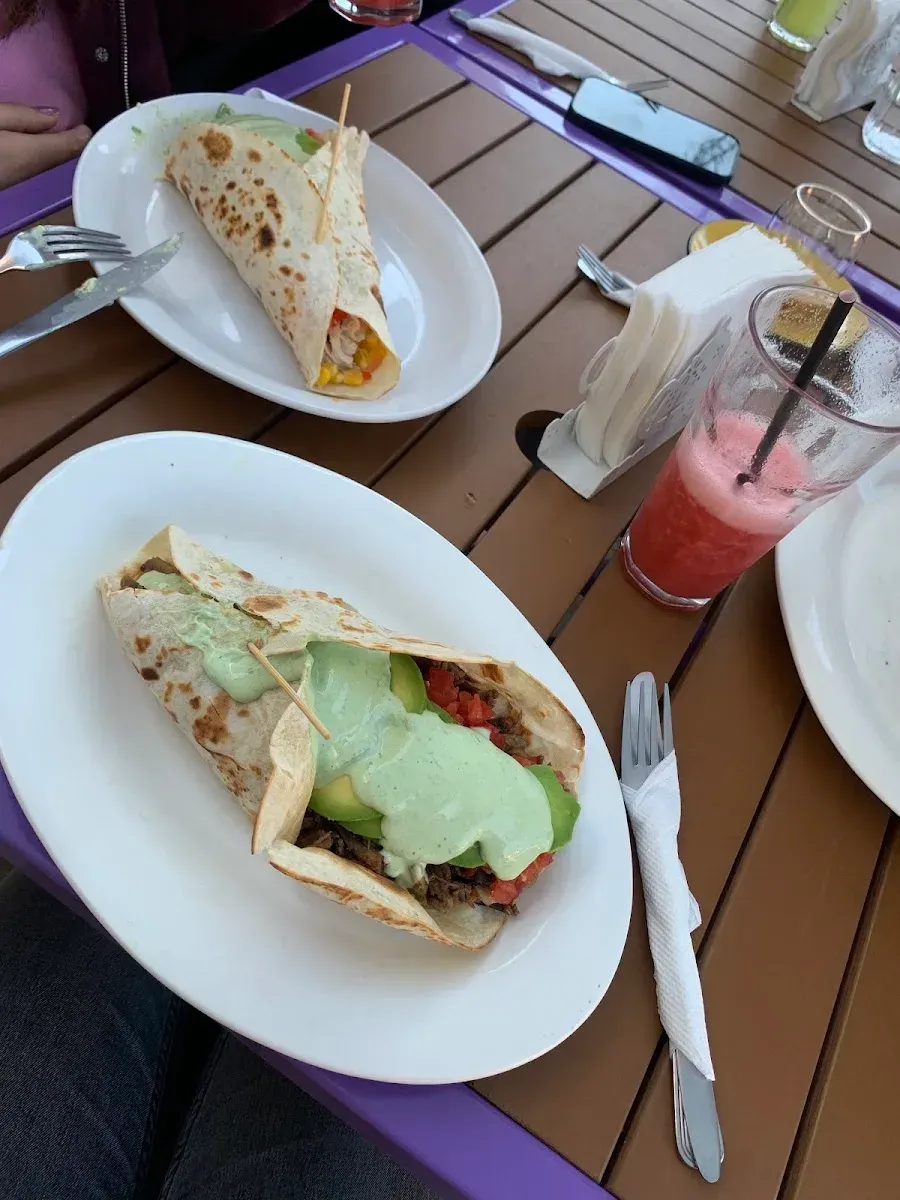 Fajita servida en Frida Café y Bistro
