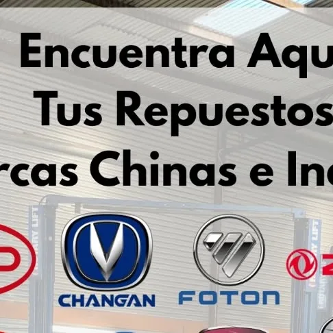 Letrero de repuestos de La Clínica del Automóvil en Molina