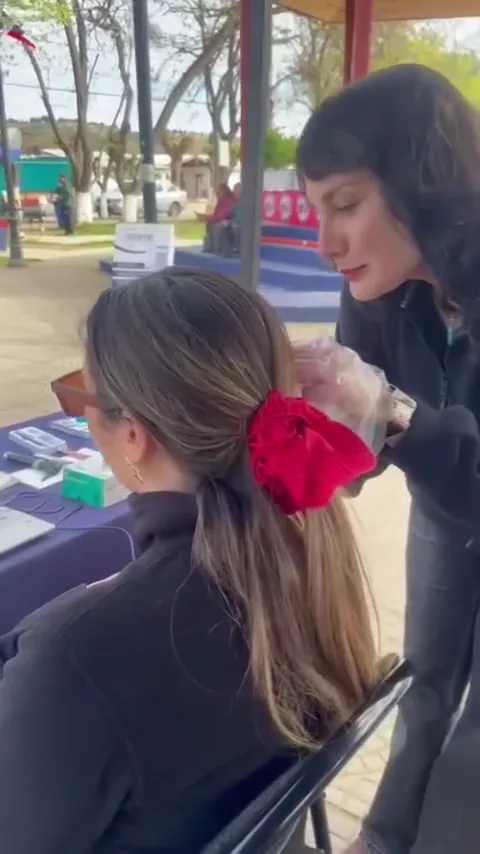 Lavado de oído en curso en la consulta de Talca