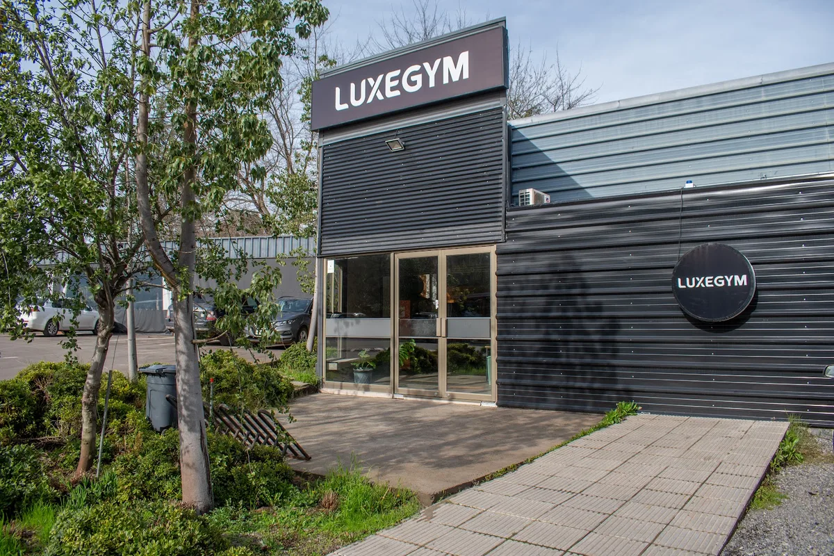 Fachada de Luxe Gym en Camino Las Rastras, Talca