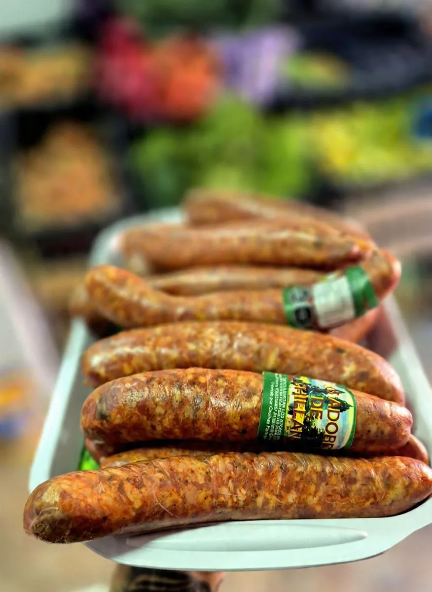 Longanizas frescas en Minimarket Emily, Molina