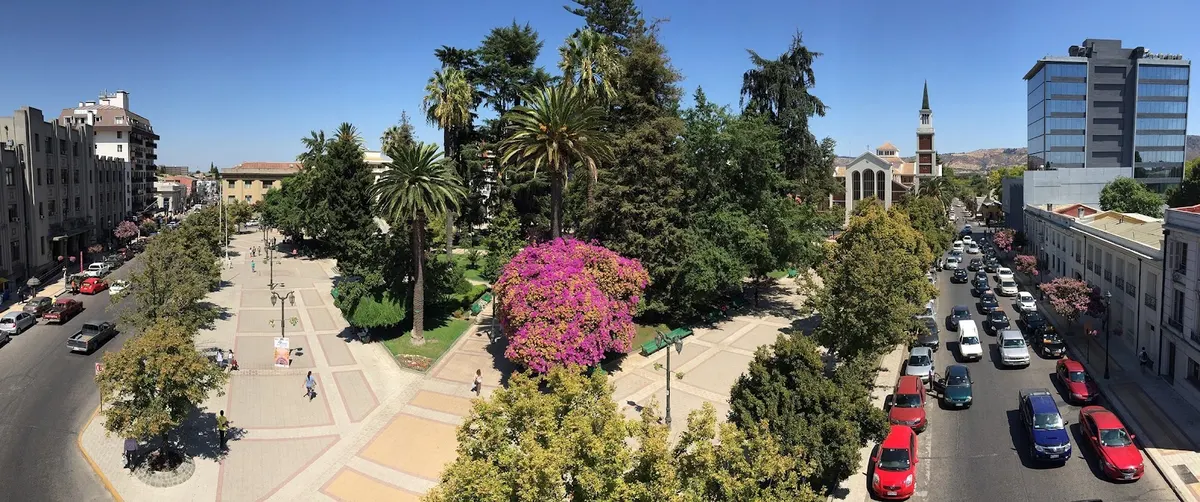 Plaza de Armas de Talca vista aérea, a dos cuadras de la oficina