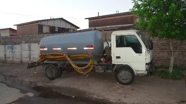 Limpieza de fosas — foto del material publicado por Lazcano Ltda.