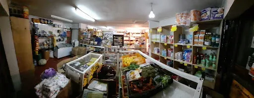 Panorámica interior del Supermercado San Sebastián