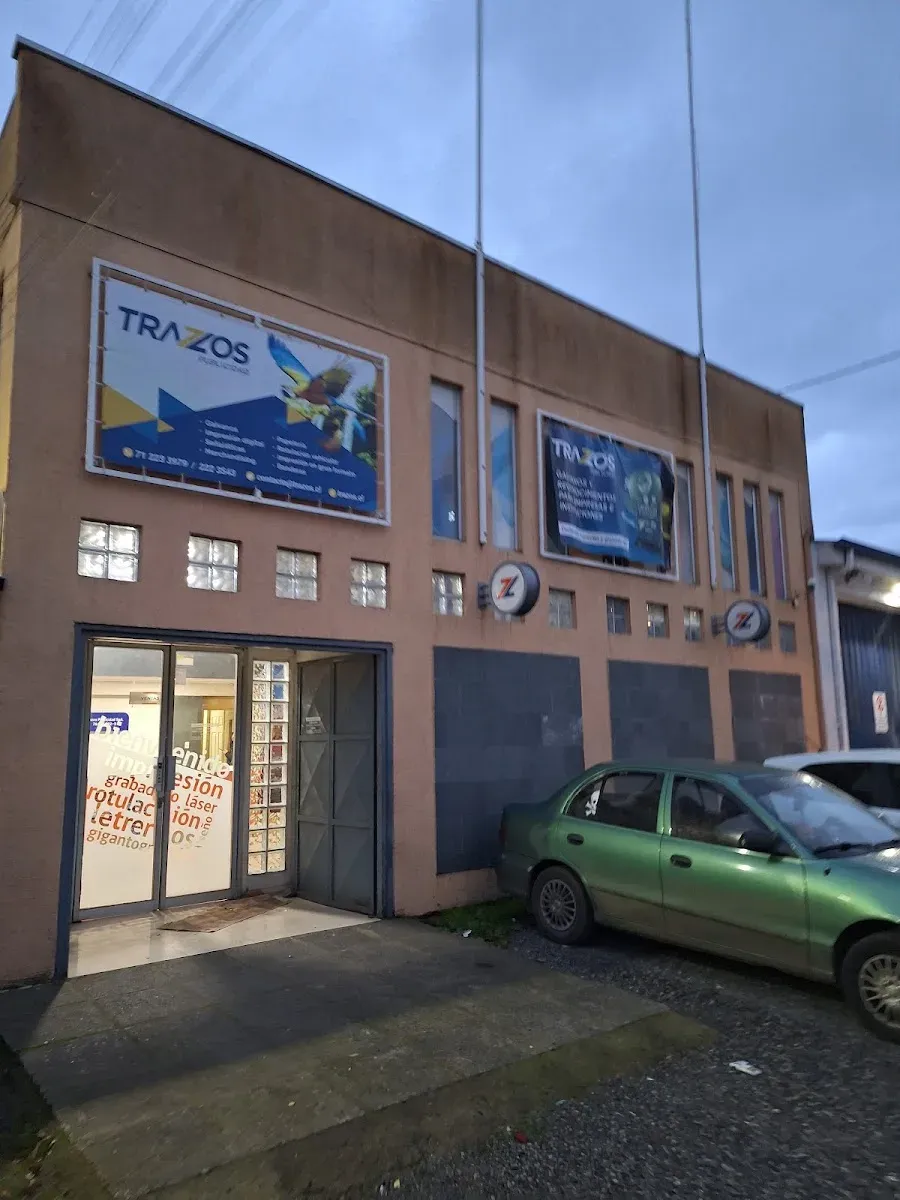 Fachada del taller Trazos Publicidad en 5 Sur 1631, Talca