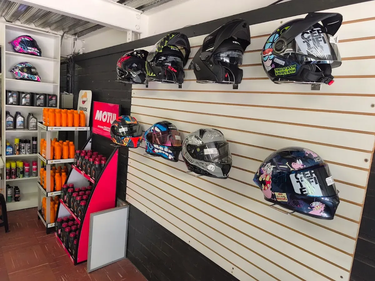 Cascos en TurboMoto, Talca