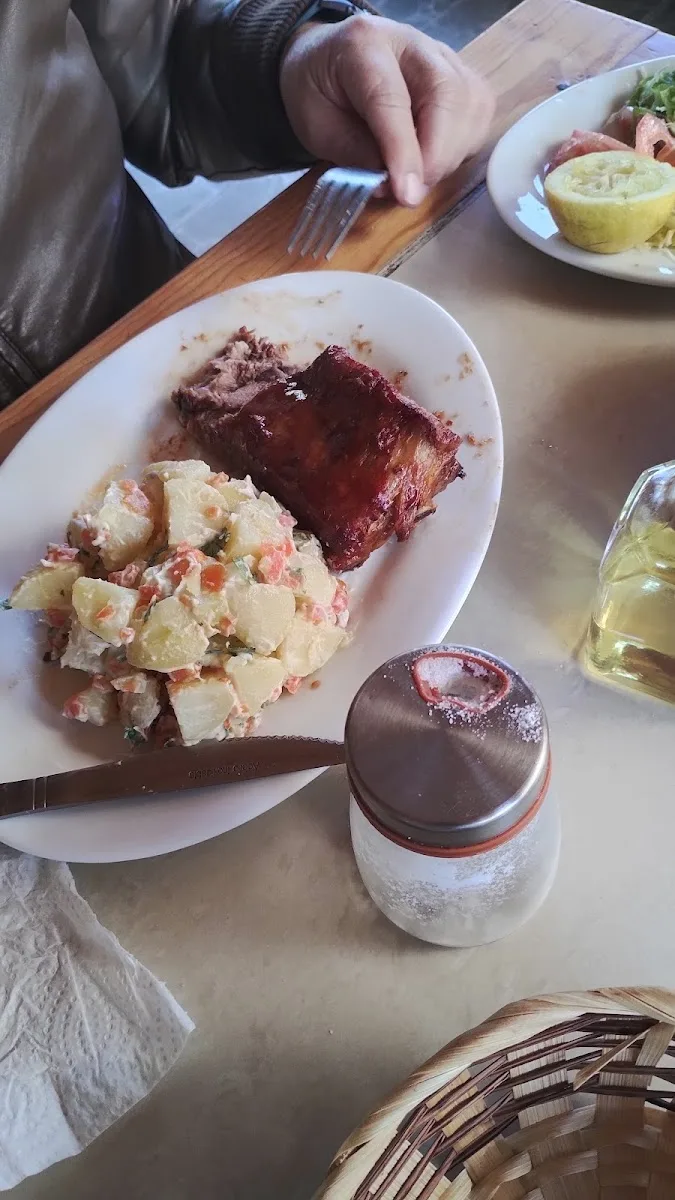 Postres caseros de Varado — Bar Restaurant